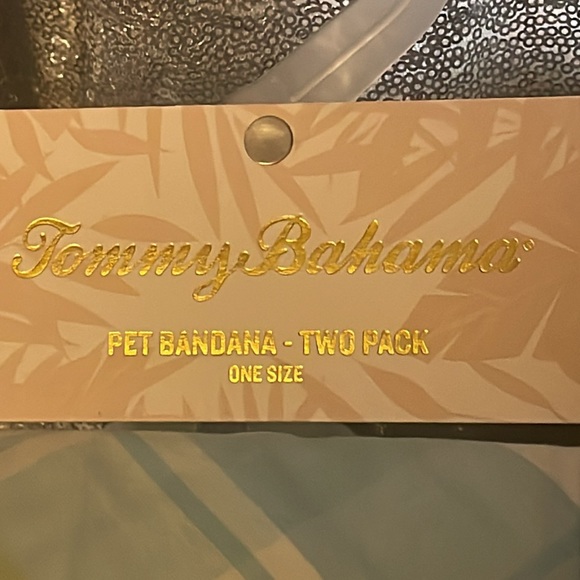 Tommy Bahama Pet Bandana NWT - Picture 3 of 4